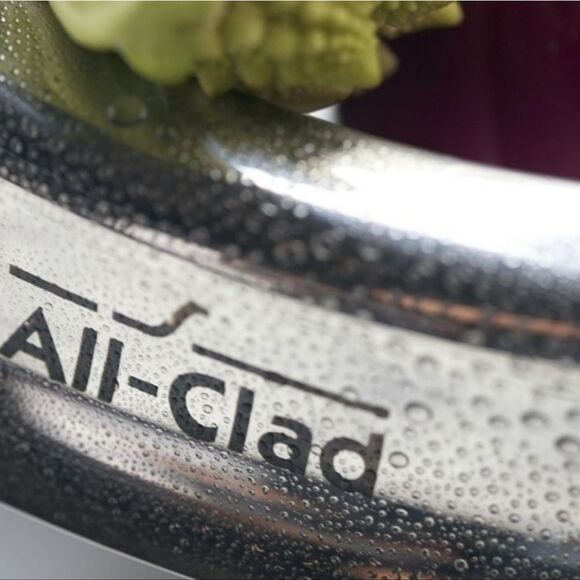 All-Clad 3QT Stainless Steel Mixing Bowl - Picture 3 of 6